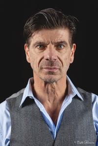 Elliot Jenicot, comédien belge (Photo : Émilie Brouchon)